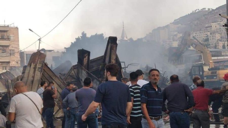 خسائر فادحة باحتراق السوق الشرقي في نابلس